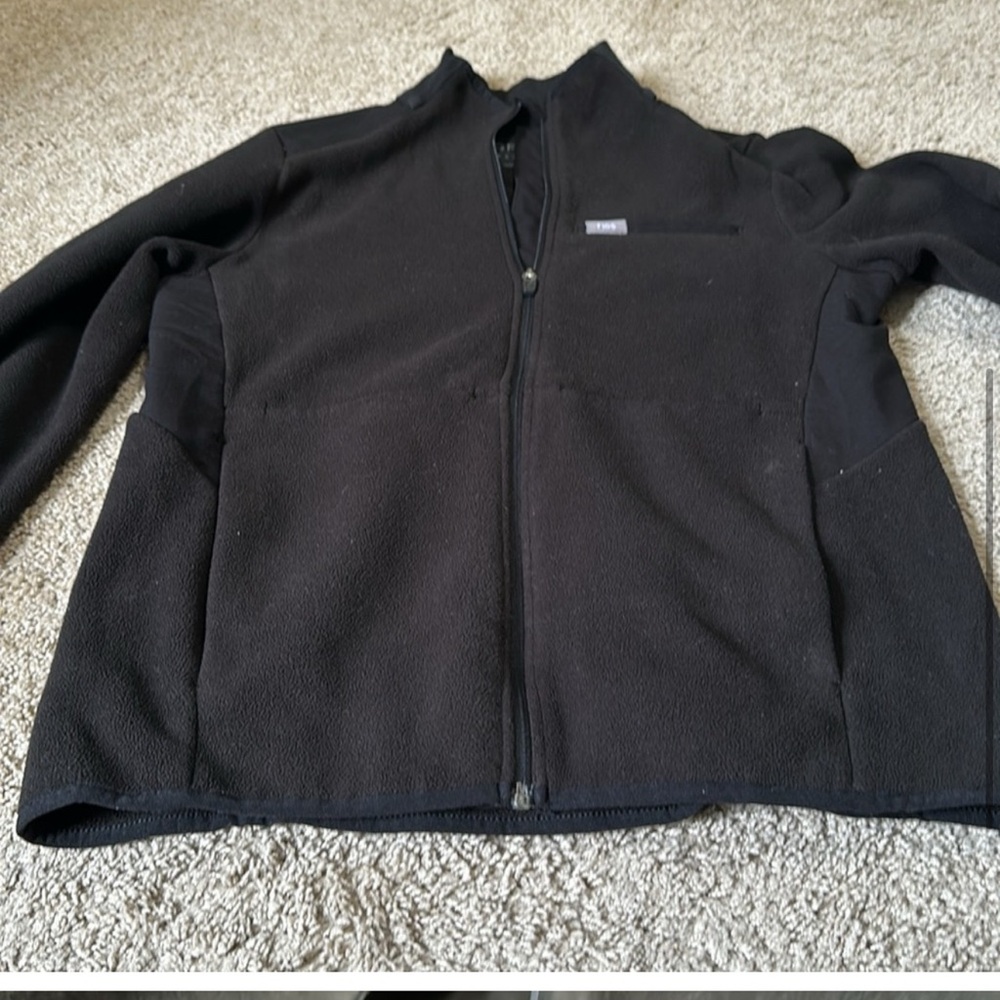 Figs On Shift Fleece women’s XL black work jacket coat for healthcare workers - Picture 10 of 16